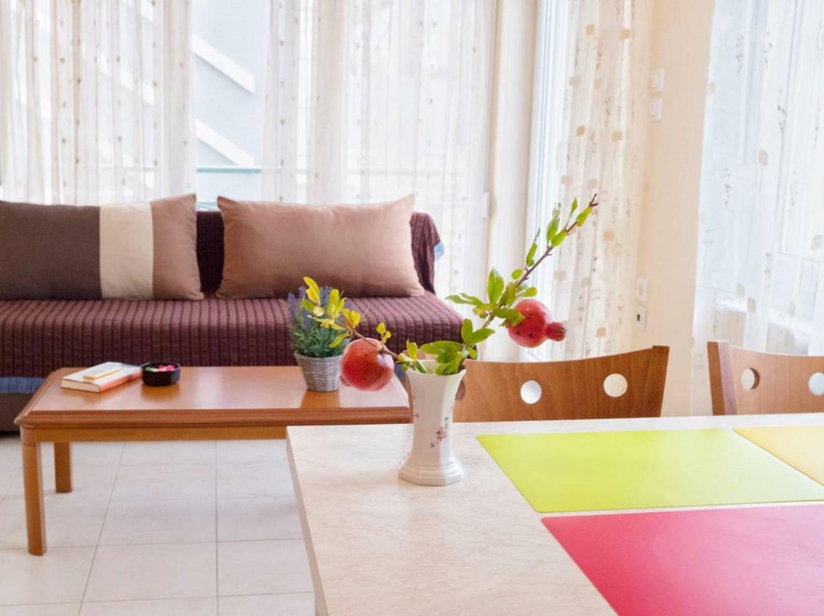Nice & Quiet Apartment In Best Area อเล็กซานโดรโพลิส ภายนอก รูปภาพ